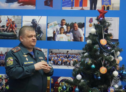 Акция «Ёлка желаний»: сотрудники Главного управления продолжают осуществлять мечты детей