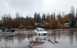 Воронежцы пожаловались на «вечные» лужи, в которых тонут автомобили