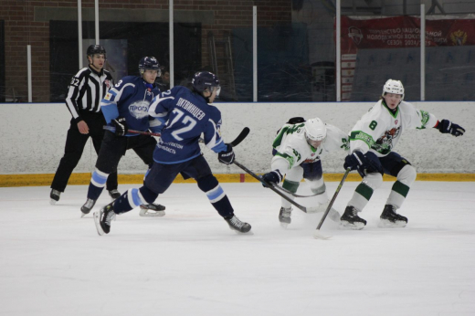 Хоккеисты из Боброва обыграли в гостях нововоронежский «Протон»