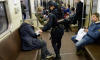 За появление в метро Москвы в пачкающей одежде предусмотрен штраф в 1 тысячу рублей