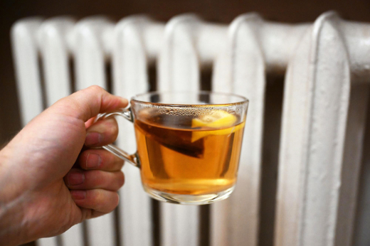 Москвичи могут сообщить о недостатке тепла в квартире, обратившись в УК и МОЭК