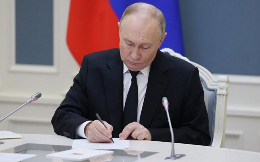 Путин и Мишустин выразили соболезнования в связи со смертью главы Верховного суда РФ Ирины Подносовой