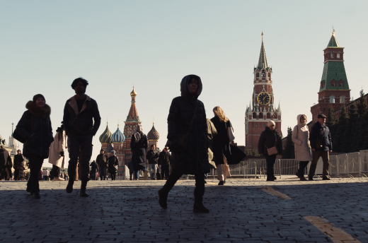 Психолог Девятка: москвичи дистанцируются из-за своей многозадачности