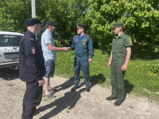 Сотрудники МЧС контролируют соблюдение требований противопожарного режима в Зарайске