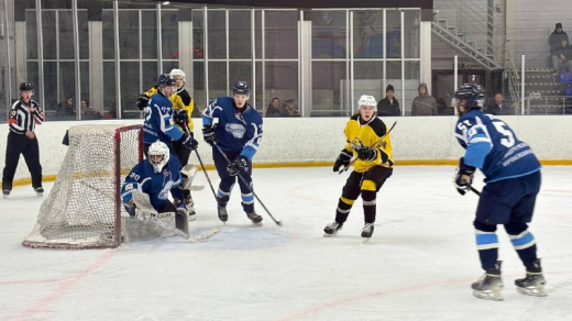 Хоккеисты из Нововоронежа обменялись победами с пензенским «Дизелистом»