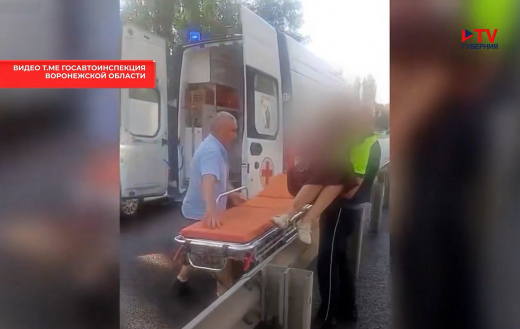 Автомобилистка потеряла сознание за рулём в Воронеже
