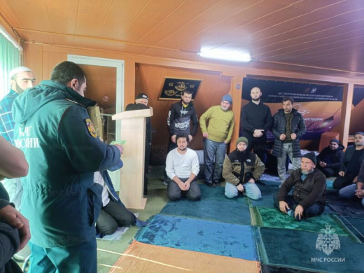 Сотрудники МЧС встретились с представителями религиозной организации мусульман в Кашире