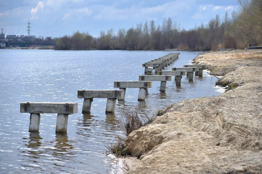 В Воронеже завершили снос авариных пирсов: опоры остались в воде