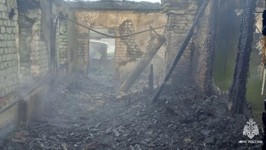 Сельчанин пытался согреться в мороз и погиб в пожаре под Воронежем
