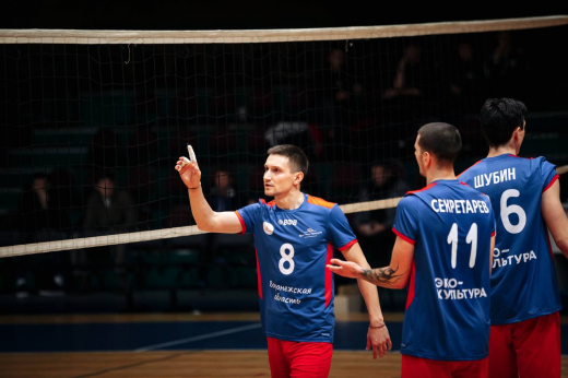 Воронежские волейболисты в упорной борьбе уступили «Волжанину-2»