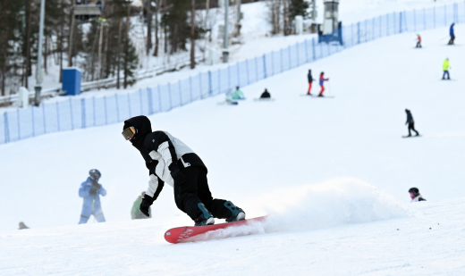 Горнолыжные комплексы в Подмосковье готовят к зимнему сезону