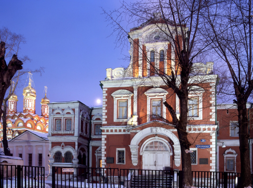 В Москве при реставрации в палатах Кириллова нашли клад из серебряных монет