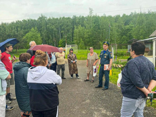 В Зарайске жителям СНТ рассказали, как уберечь жилье от пожара