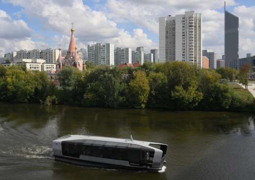 Ликсутов: Внедрение беспилотных речных судов можно обсуждать через 2–3 года