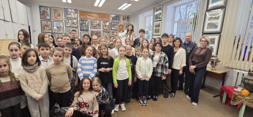 Сотрудники МЧС России провели урок безопасности для юных художников в Пушкино