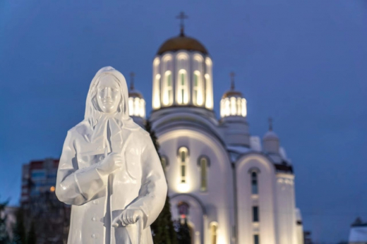 День памяти блаженной Ксении Петербургской в 2026 году: какого числа, житие святой и чудеса, о чём молиться