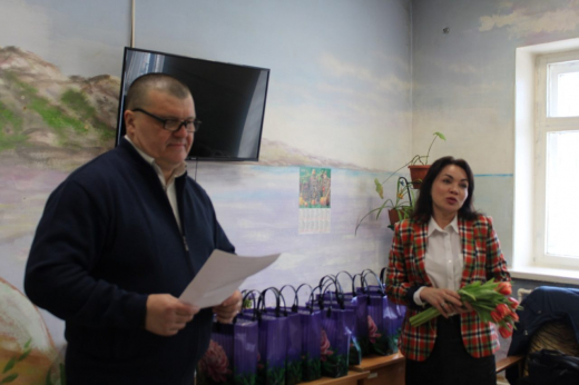 Общественники поздравили с 8 Марта женщин из воронежского СИЗО