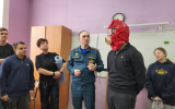 Сотрудники МЧС готовят школьников Электростали к Всероссийской олимпиаде по основам безопасности и защите Родины