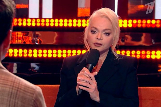 Лариса Долина пообещала вернуть 112 млн рублей покупательнице её квартиры