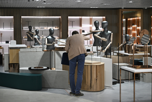 Турагент Гажиенко посоветовал не покупать в duty free технику и парфюм