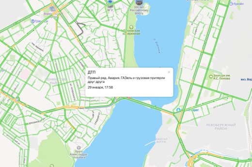 Движение на мосту в Воронеже встало из-за двух ДТП