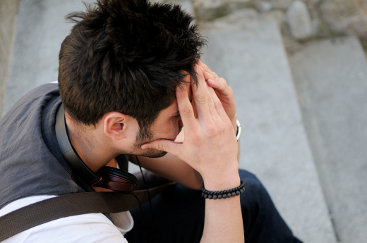 Москвич проиграл на ставках и пытался покончить с собой в букмекерской конторе