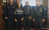 Ветерана пожарной охраны Николая Канунникова поздравили с днем рождения