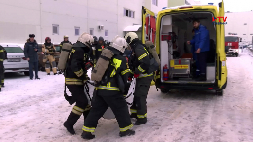 Учебный аттракцион на 10 баллов: воронежские спасатели справились с пламенем и дымом