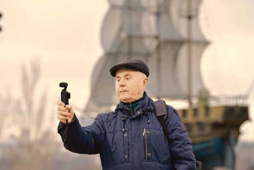 72-летний пенсионер стал снимать ролики о Воронеже и прославился