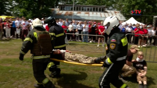 Не испугались взрывов и крови: воронежские чиновники оказали первую помощь в боевых условиях