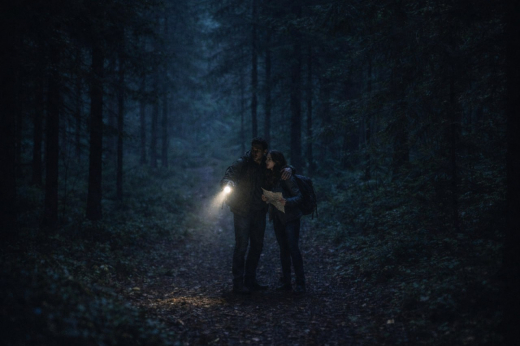 Брат и сестра застряли в просеке на авто, а потом заблудились в лесу под Воронежем