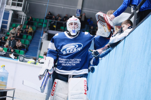 Воронежский «Буран» продлил контракт со своим голкипером