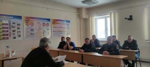 Сотрудники МЧС Электростали приняли участие в беседе с представителем Русской православной церкви