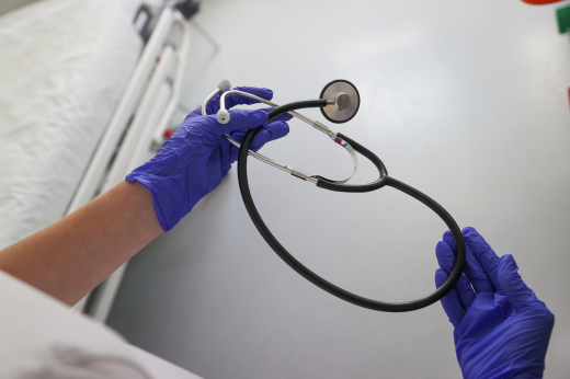 Собянин: В Москве развивают телемедицину для детей с особыми потребностями