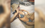 24-летняя модель Алеся Кафельникова поделилась видео в бикини из бассейна