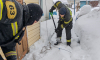 В Рошале сотрудники МЧС России вызволили пенсионерку из снежного плена