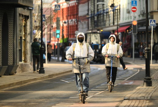 Ликсутов: К 2030 году Москве понадобится около 300 тысяч курьеров