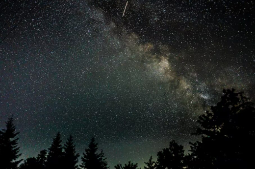 Воронежцы увидят звездопад Лириды предстоящей ночью