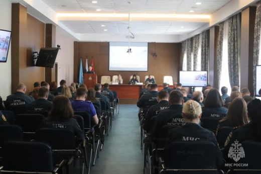 В Главном управлении МЧС России по Московской области прошли занятия в рамках профессиональной подготовки