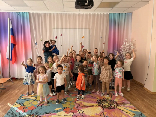 В Можайском городском округе сотрудники МЧС России провели уроки безопасности для воспитанников детского сада