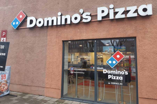 Российский рэпер Тимати заявил о желании выкупить закрывшуюся сеть пиццерий Domino`s