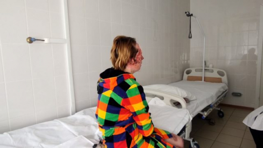 Врач рассказал о состоянии многодетной матери, получившей ожоги от взрыва газа в Воронеже