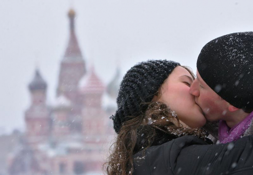 75 процентов опрошенных москвичей хотят дожить со своим партнером до смерти