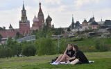 Синоптик Вильфанд предупредил москвичей о «перемещении на месяц назад»