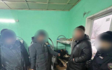Игра в карты закончилась поножовщиной в бараке под Воронежем