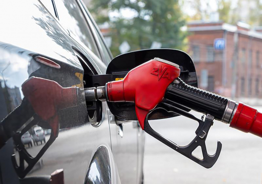 Мособлдума запретила продажу бензина и дизельного топлива несовершеннолетним