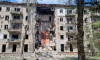 ВСУ обстреляли Луганск, обрушен подъезд дома: пострадали 22 человека, идёт разбор завалов