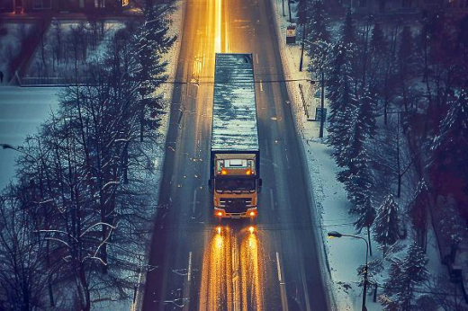 По российским трассам в 2025 г. проедут 100 беспилотных грузовиков
