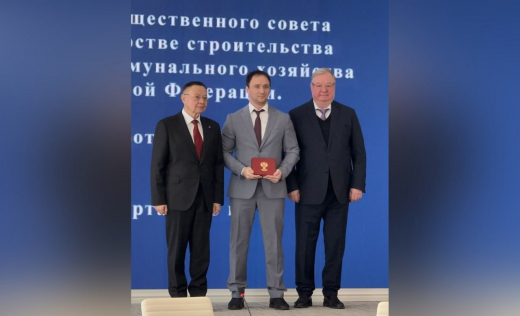 Директору воронежского Фонда капремонта вручили медаль Минстроя России
