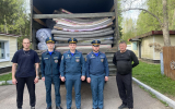 Сотрудники МЧС России направили гуманитарный груз в зону проведения спецоперации